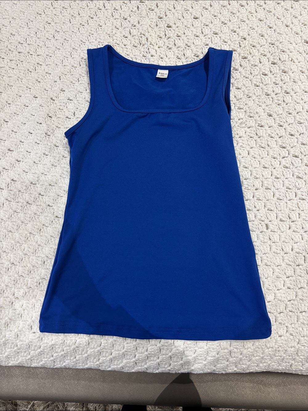 SHEIN Girls Royal Blue Scoop Neck Tank Top